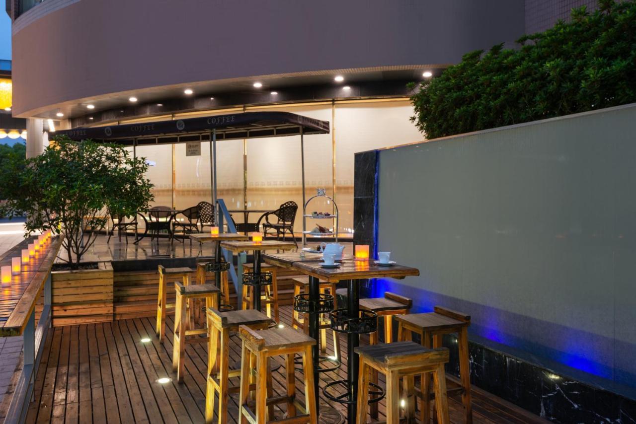 Holiday Inn Downtown Shanghai Exterior foto