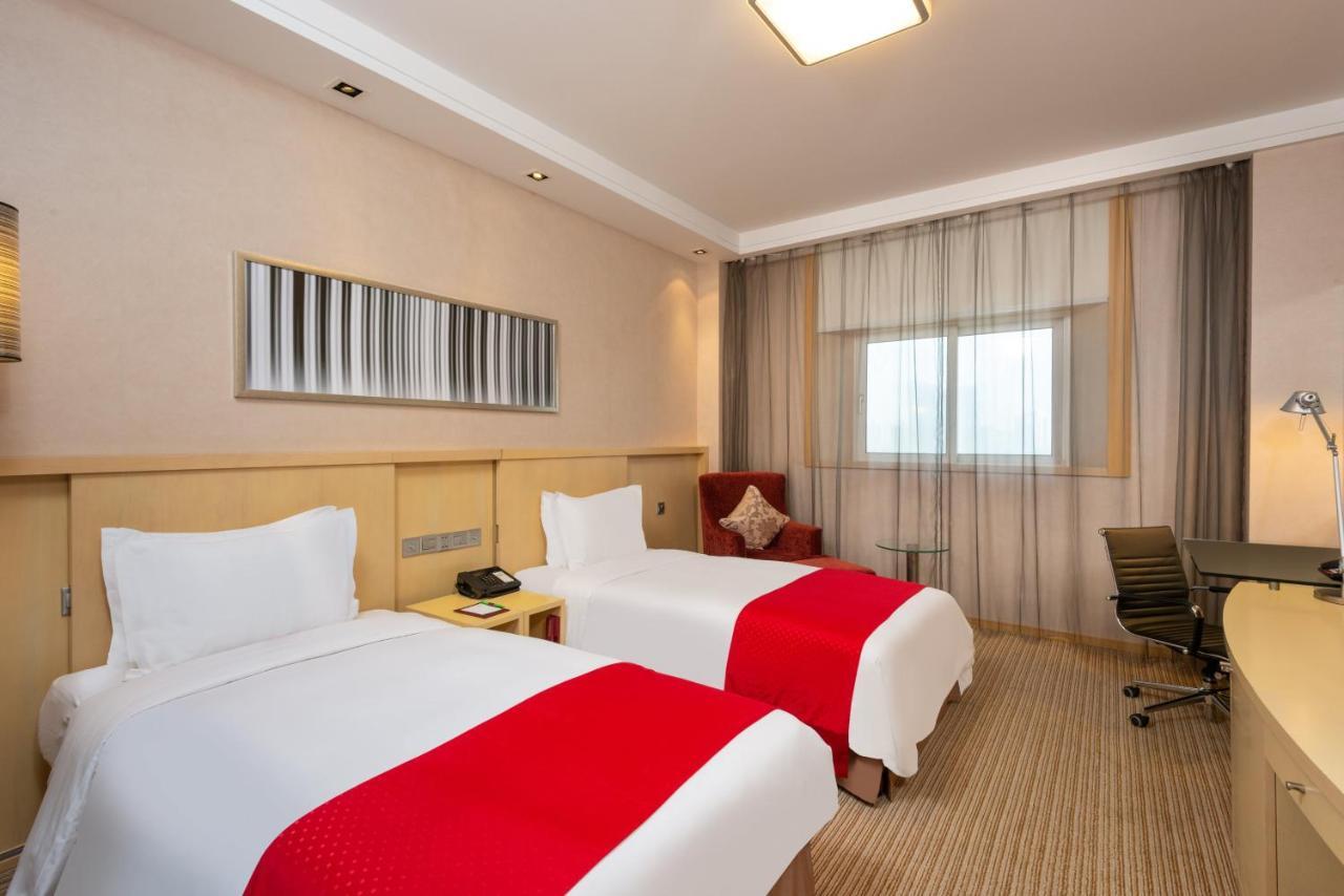 Holiday Inn Downtown Shanghai Exterior foto